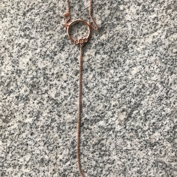 Long necklace - Picture 4 of 4